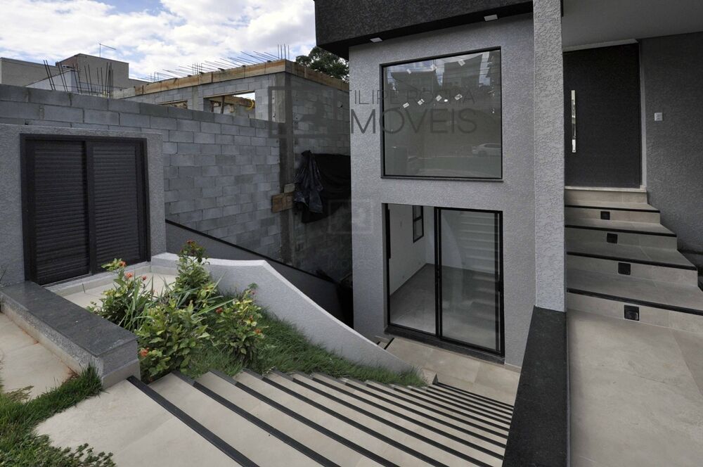 Casa à venda com 4 quartos, 248m² - Foto 26