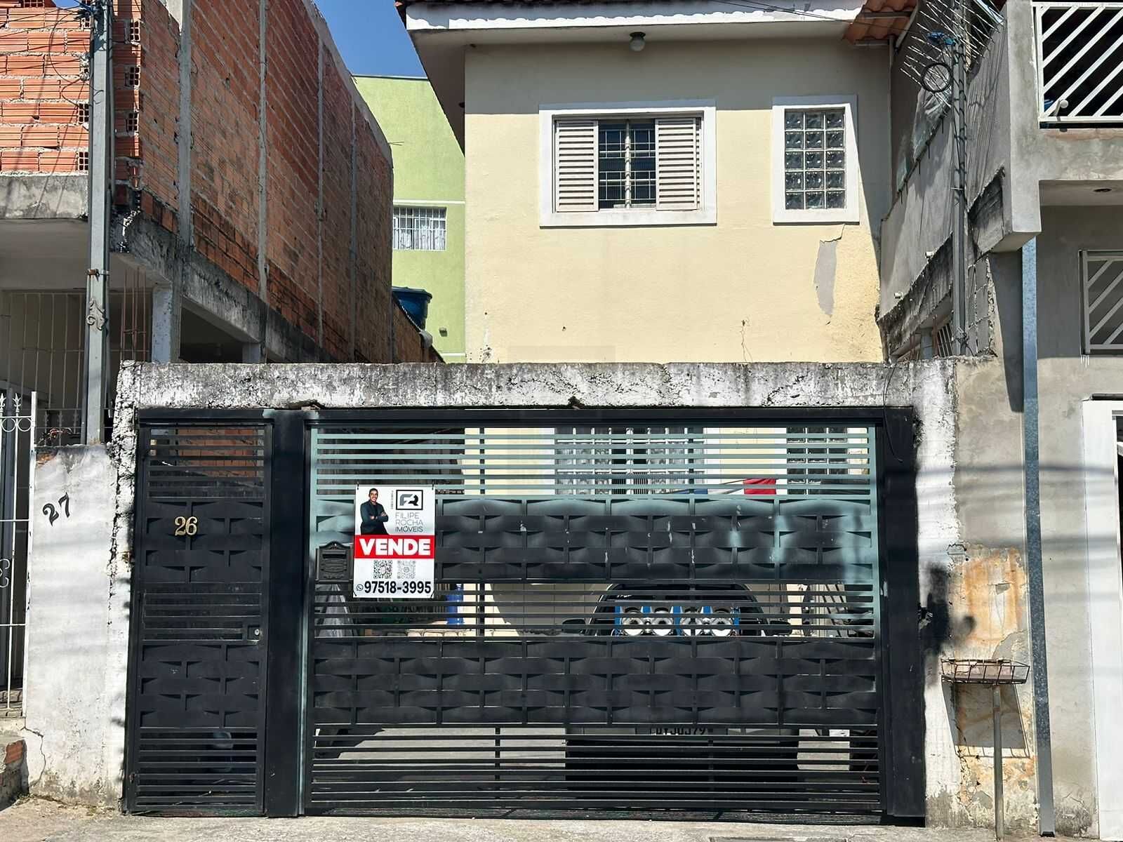 Sobrado à venda com 3 quartos, 72m² - Foto 1