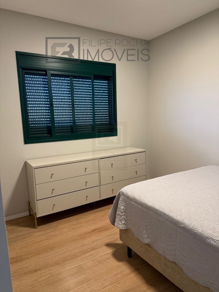 Apartamento para alugar com 3 quartos, 90m² - Foto 9