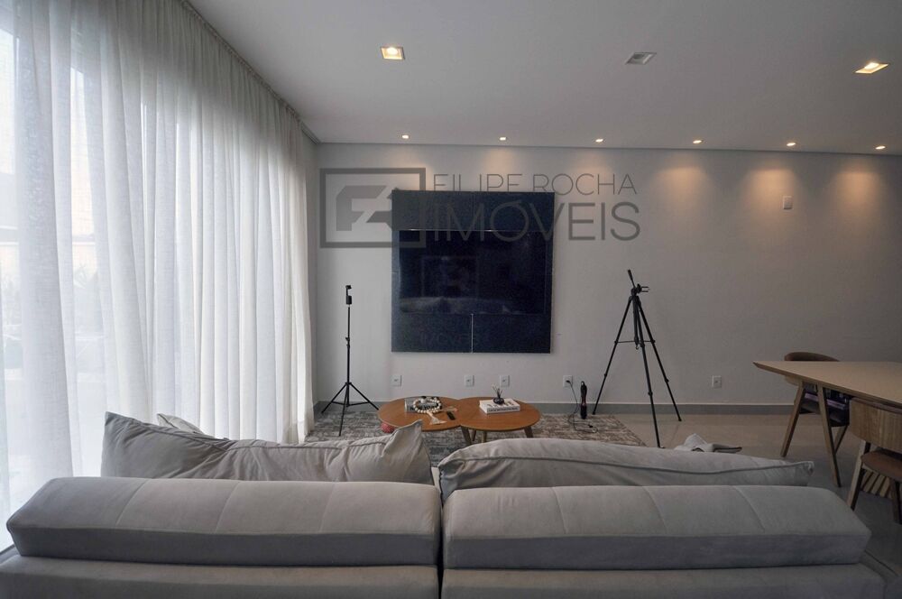 Casa à venda com 3 quartos, 252m² - Foto 15