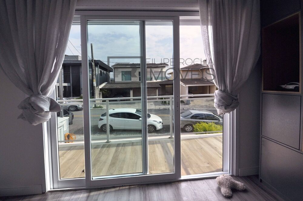 Casa à venda com 3 quartos, 252m² - Foto 23