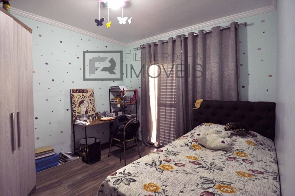 Casa à venda com 2 quartos, 70m² - Foto 13