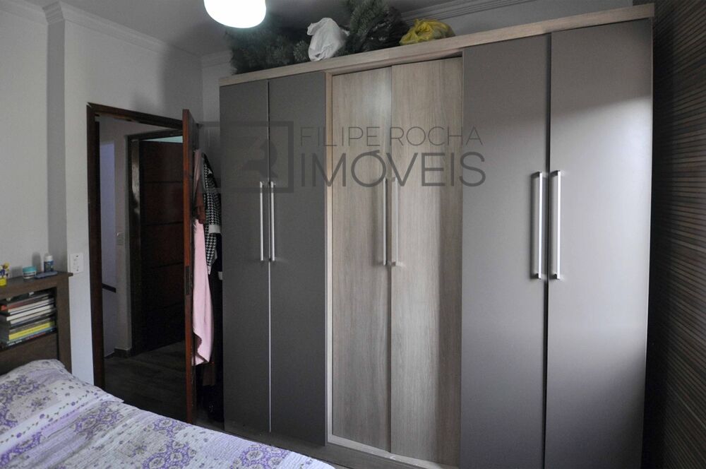 Casa à venda com 2 quartos, 70m² - Foto 11