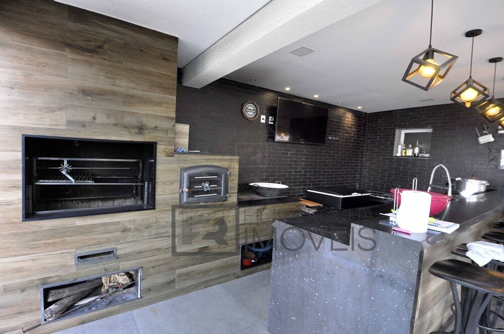 Casa, 3 quartos, 252 m² - Foto 46