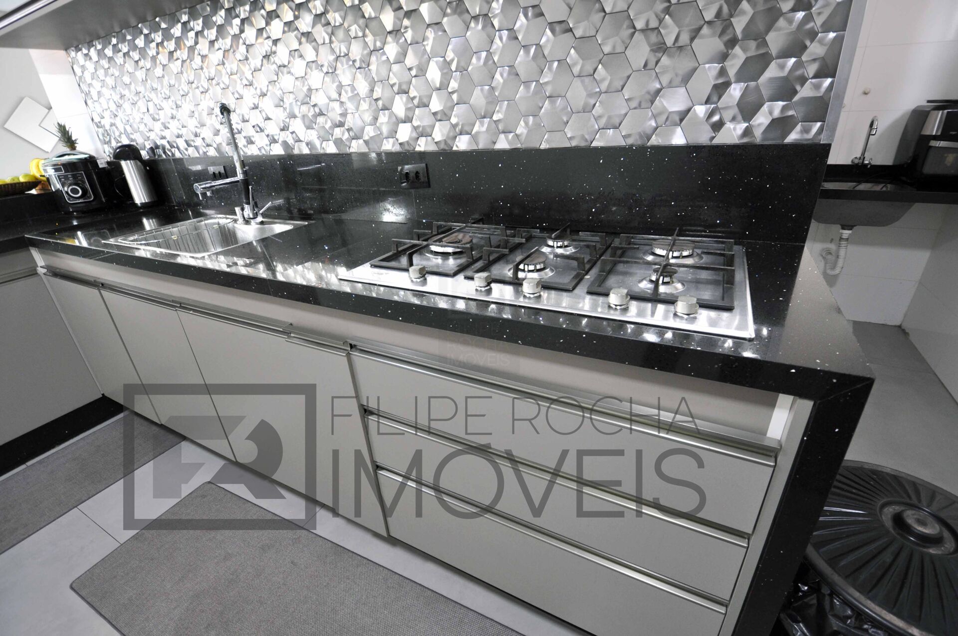 Casa, 3 quartos, 252 m² - Foto 14