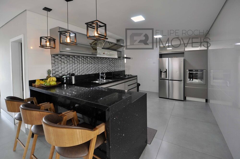 Casa, 3 quartos, 252 m² - Foto 10