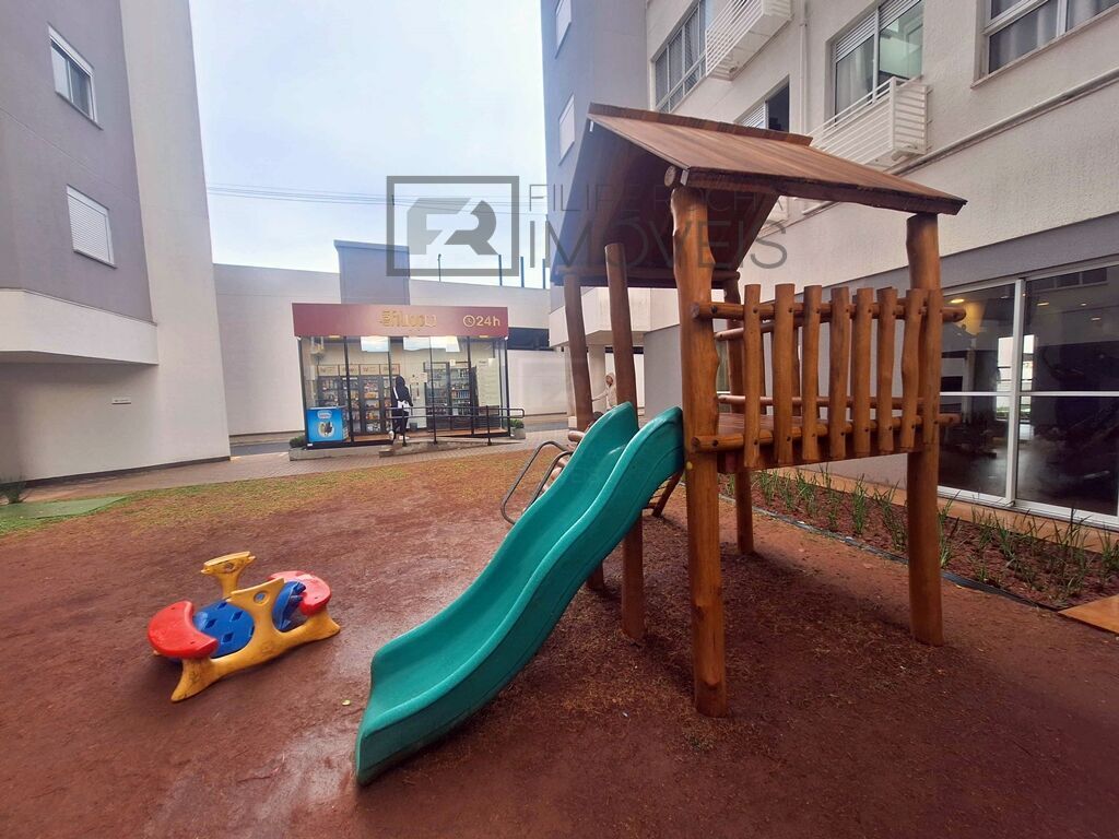 Apartamento para alugar com 2 quartos, 42m² - Foto 17