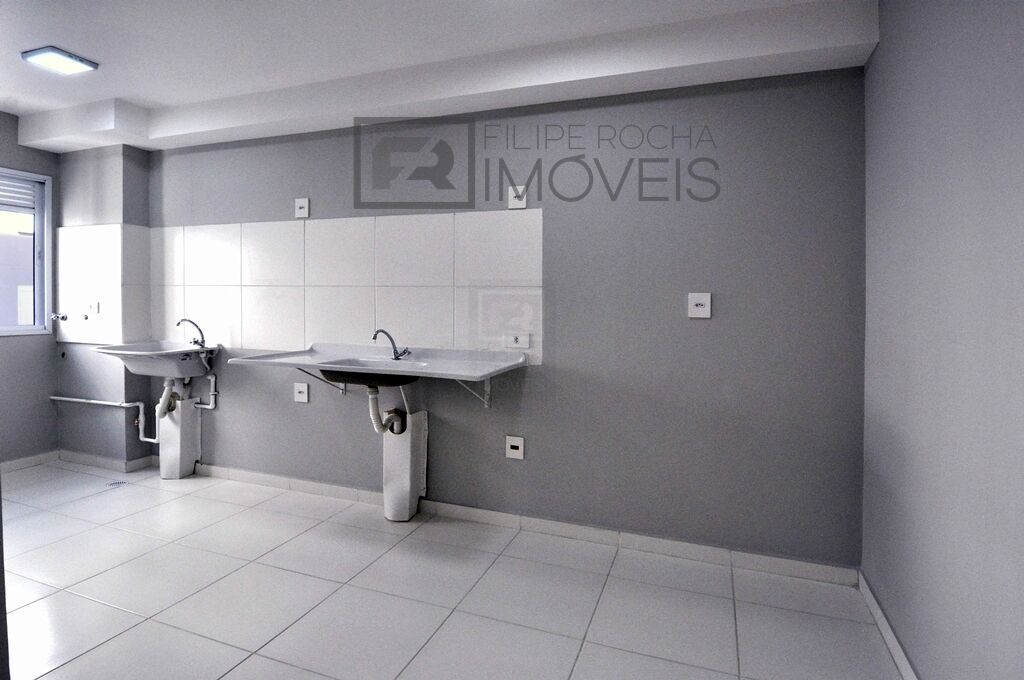 Apartamento para alugar com 2 quartos, 42m² - Foto 8