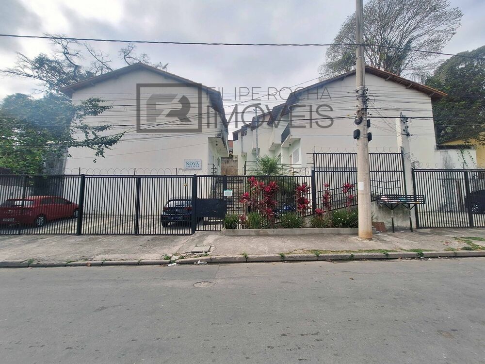 Casa à venda com 2 quartos, 60m² - Foto 18