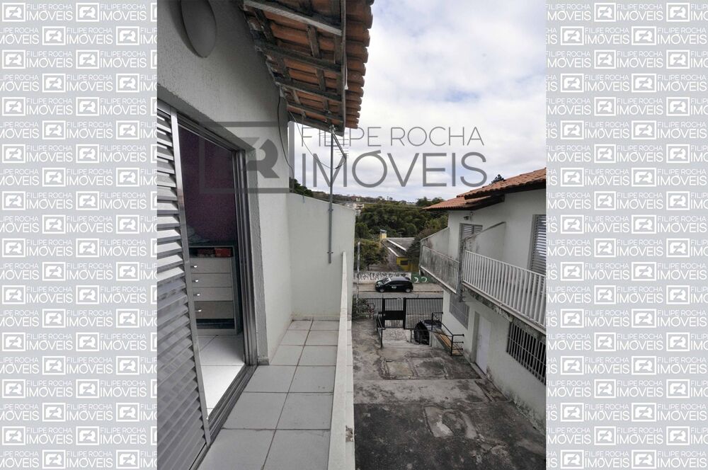 Casa à venda com 2 quartos, 60m² - Foto 6