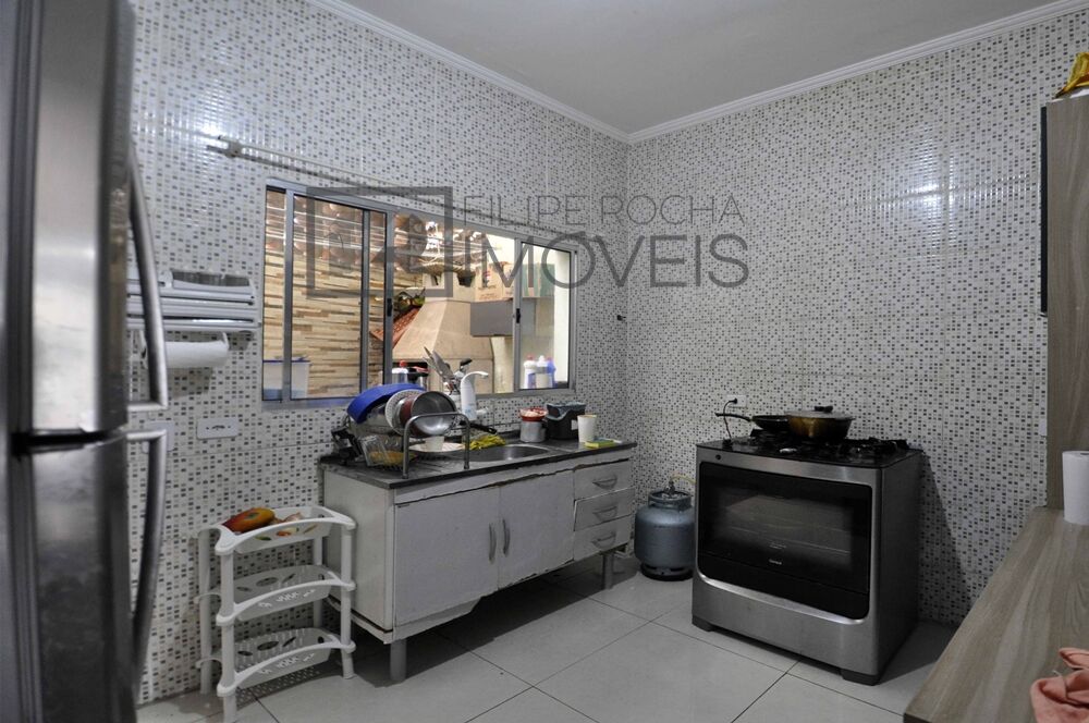 Casa à venda com 2 quartos, 60m² - Foto 16