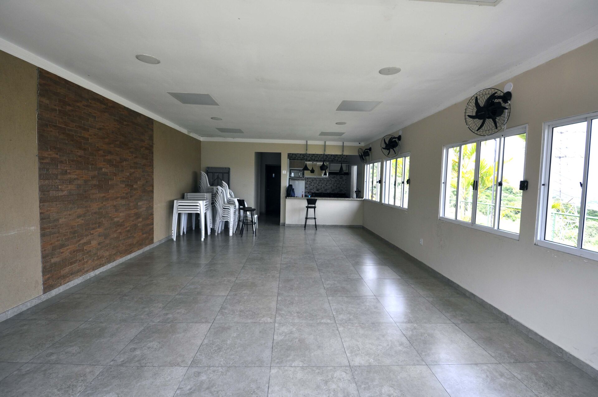 Casa de Condomínio à venda com 2 quartos, 50m² - Foto 12