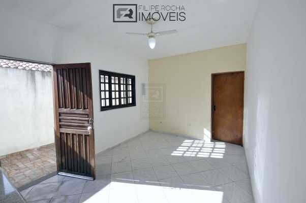 Casa à venda com 2 quartos, 80m² - Foto 9