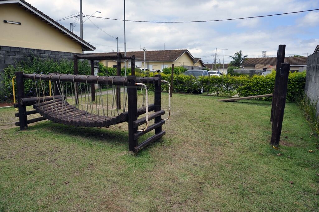 Casa para alugar com 3 quartos, 80m² - Foto 27