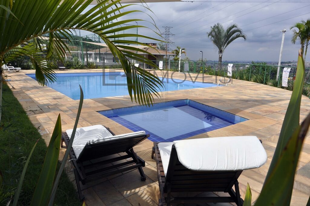 Casa para alugar com 3 quartos, 80m² - Foto 28