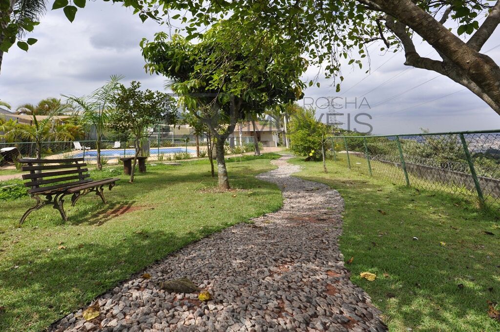 Casa para alugar com 3 quartos, 80m² - Foto 24