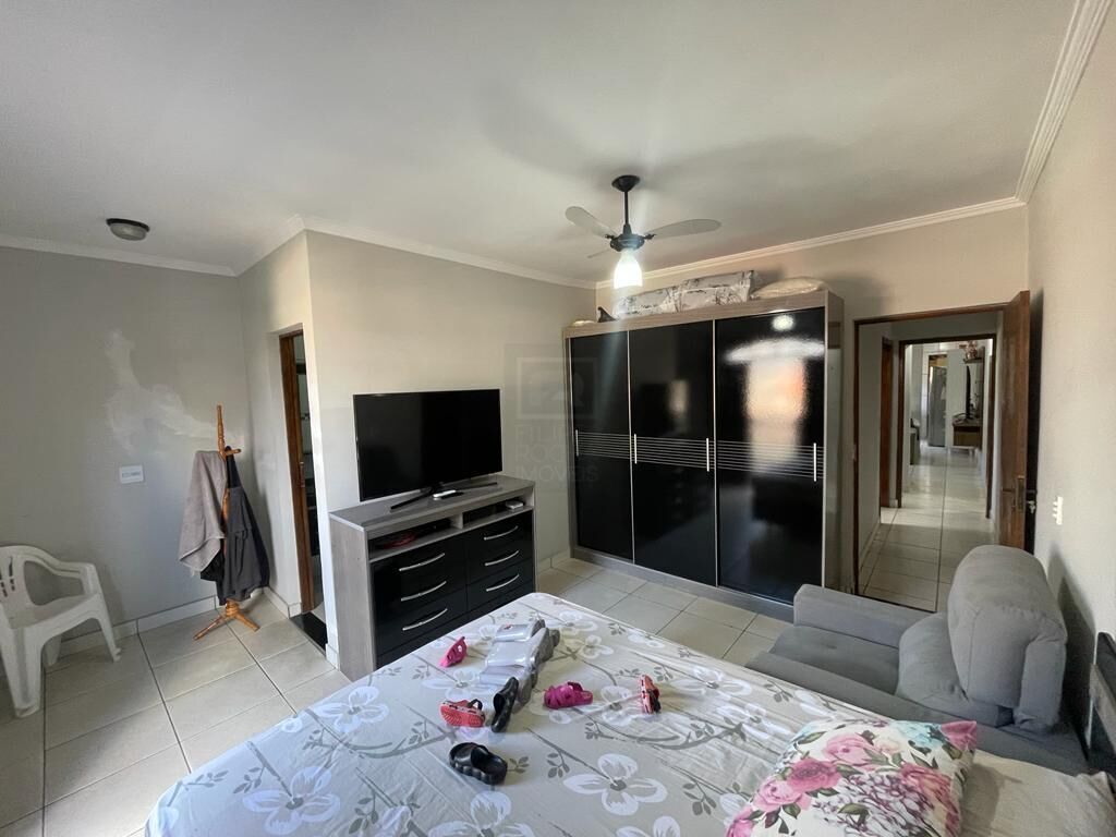 Casa à venda com 3 quartos, 100m² - Foto 6