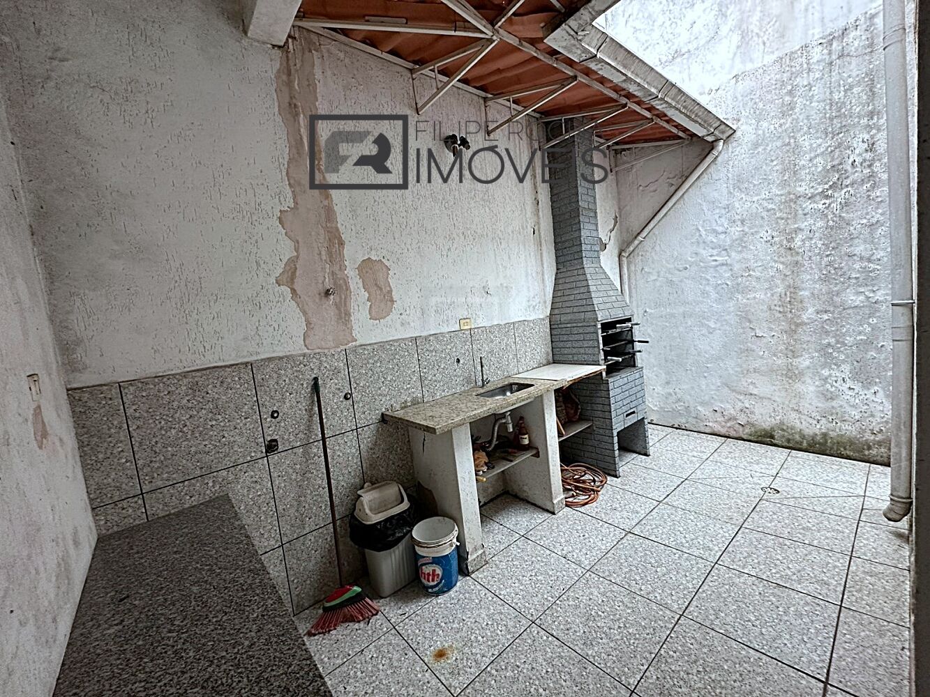 Sobrado à venda com 3 quartos, 100m² - Foto 32