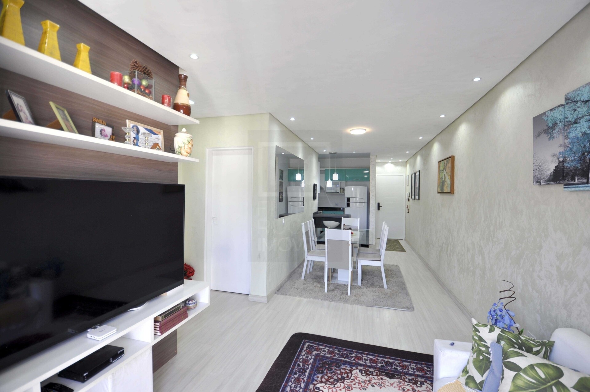 Apartamento à venda com 2 quartos, 62m² - Foto 10