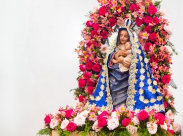 História, tradição e programação do feriado em Itanhaém.