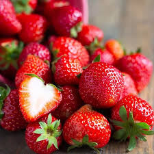 A Festa do Morango Chega a Itanhaém!