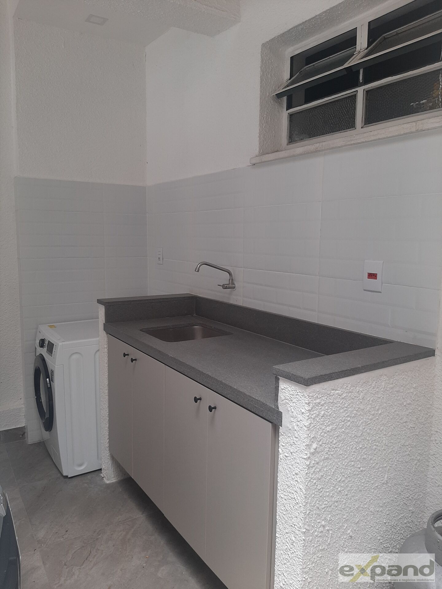 Apartamento à venda com 1 quarto, 91m² - Foto 11