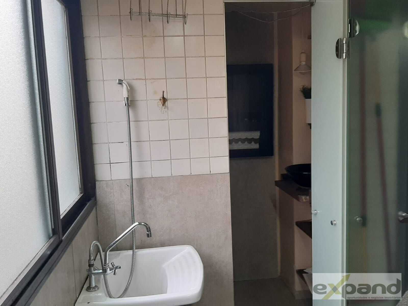 Apartamento à venda com 3 quartos, 83m² - Foto 9