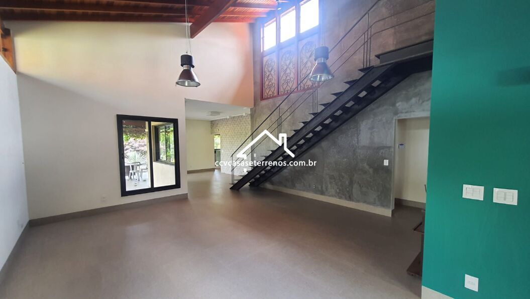 Casa de Condomínio à venda, 240m² - Foto 3