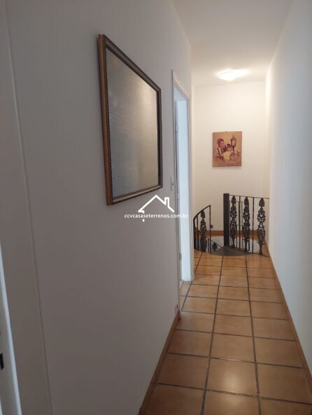 Casa à venda com 3 quartos, 167m² - Foto 3