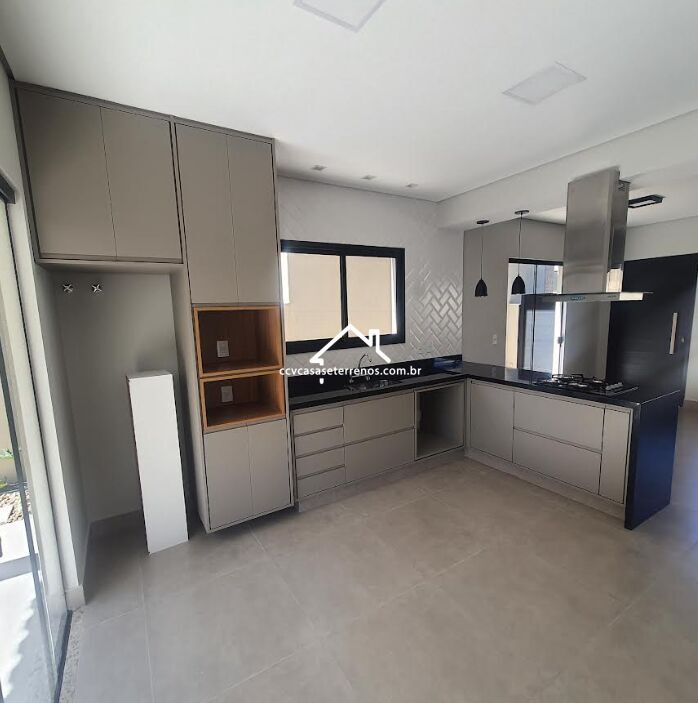 Casa de Condomínio - Foto 1