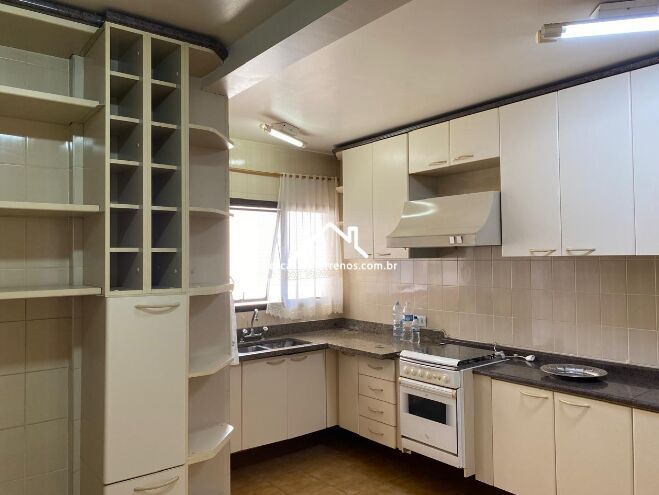 Apartamento à venda com 3 quartos, 129m² - Foto 1