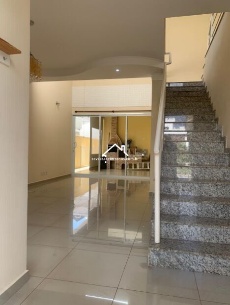 Casa de Condomínio - Foto 1