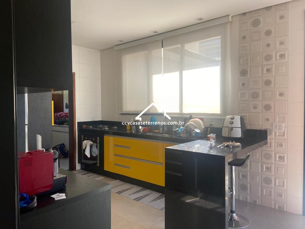 Casa de Condomínio à venda, 280m² - Foto 2