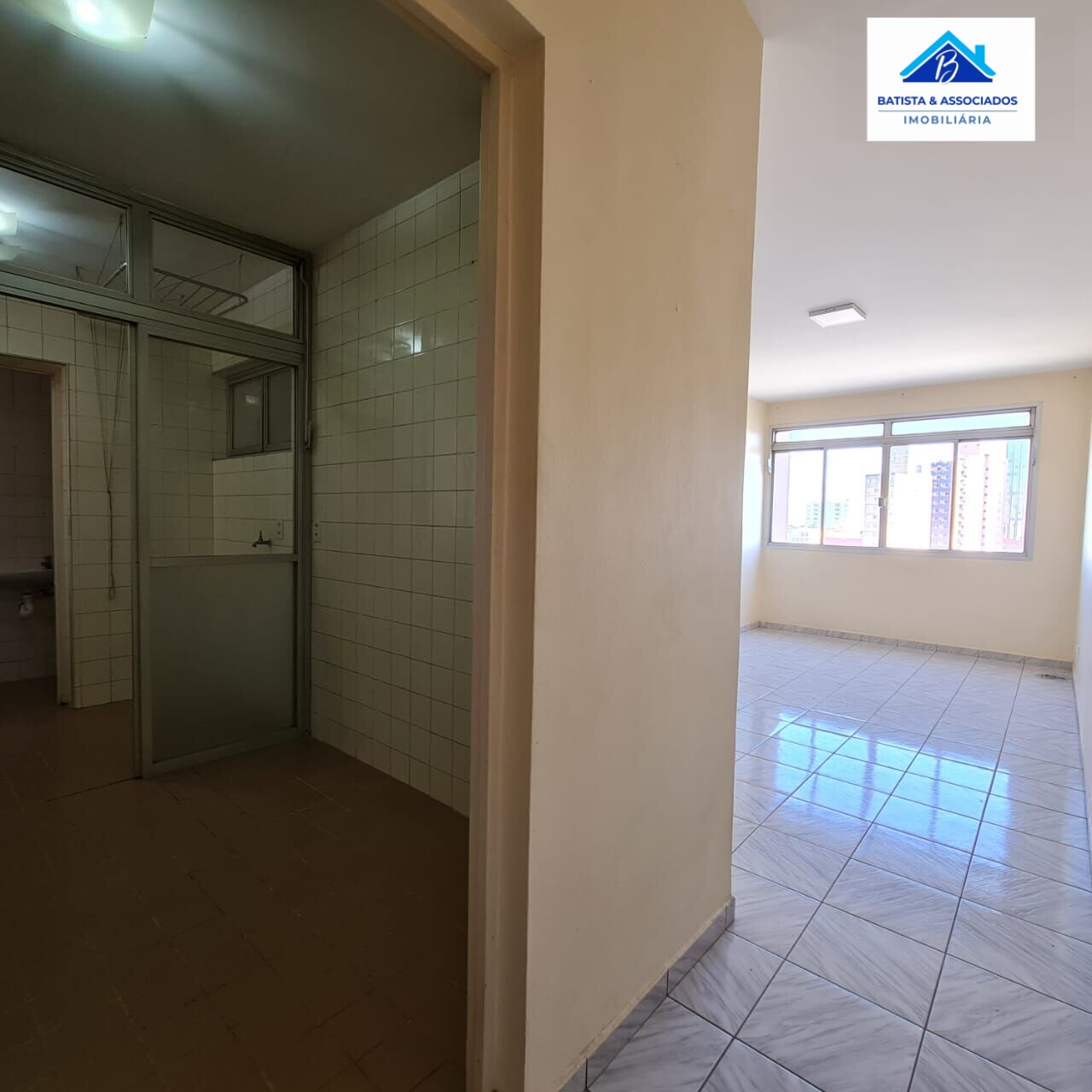 Apartamento à venda com 1 quarto, 55m² - Foto 12