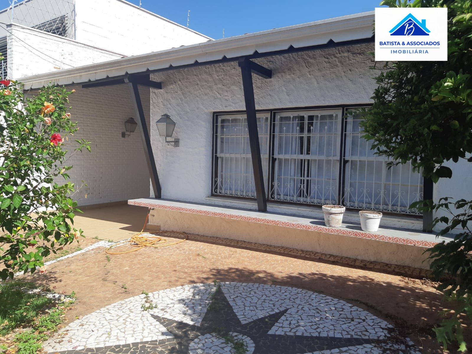 Casa, 3 quartos, 156 m² - Foto 1