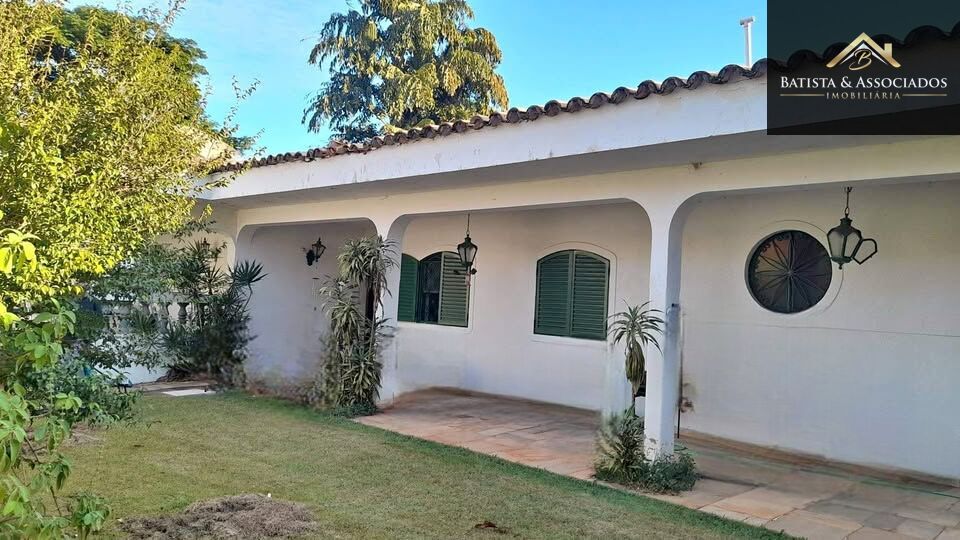 Casa, 4 quartos, 340 m² - Foto 2