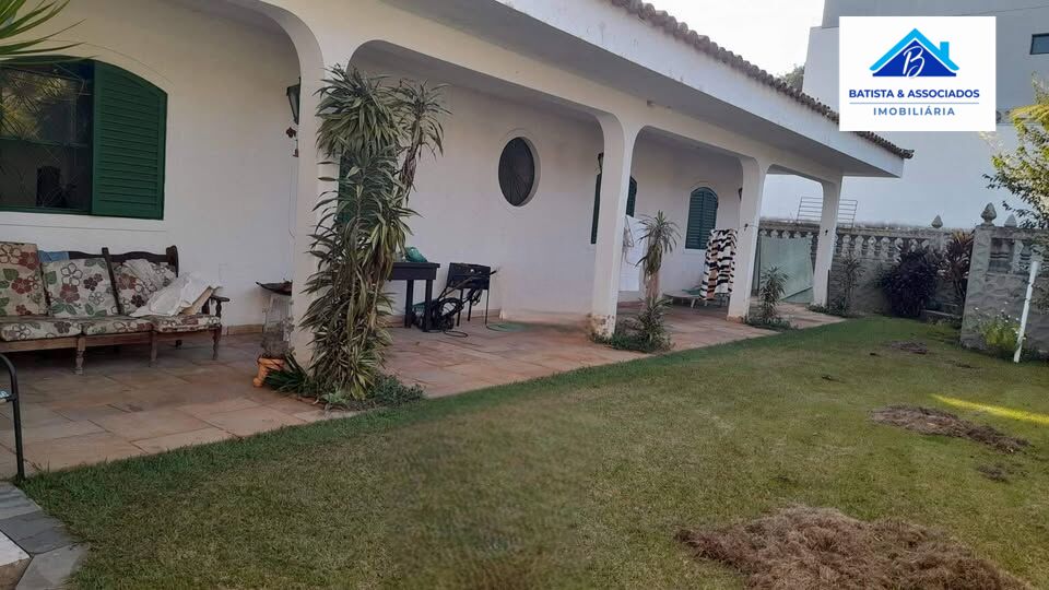 Casa, 4 quartos, 340 m² - Foto 3