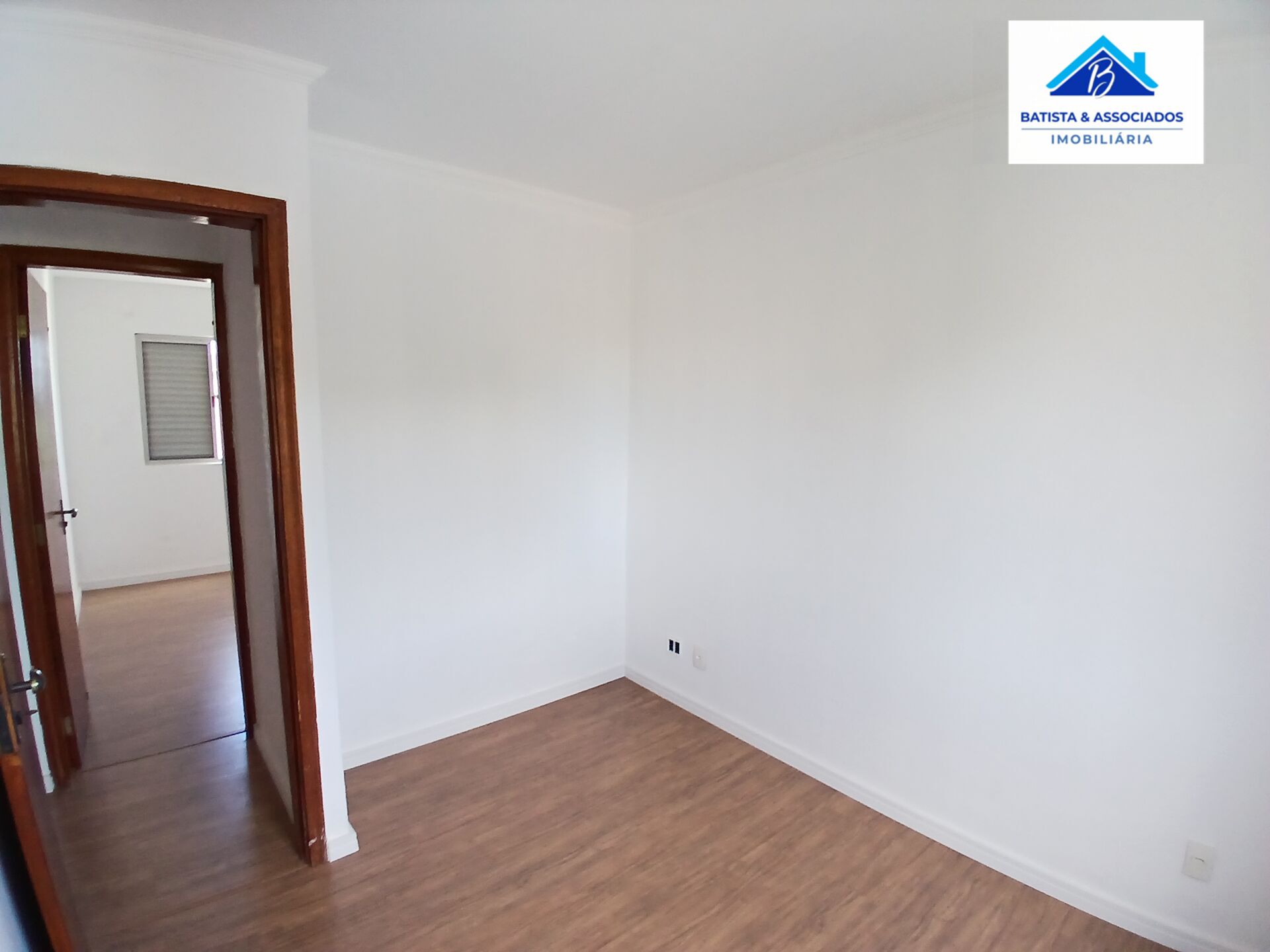 Apartamento à venda com 3 quartos, 75m² - Foto 12