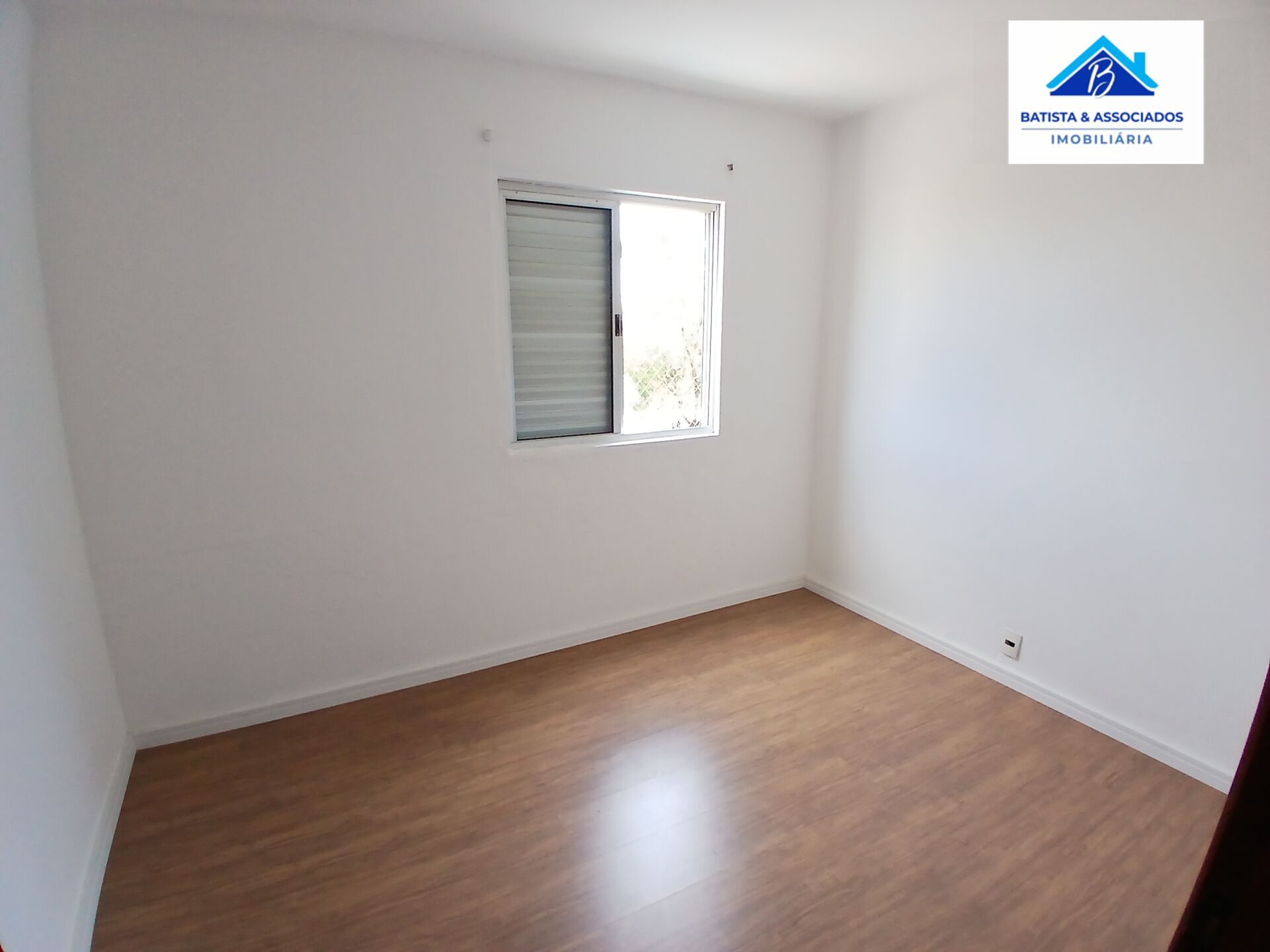 Apartamento à venda com 3 quartos, 75m² - Foto 8