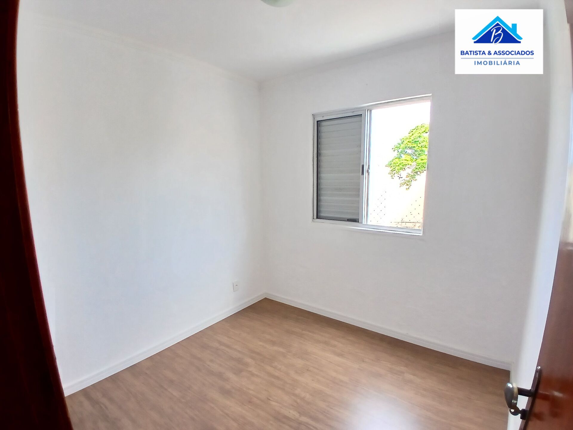 Apartamento à venda com 3 quartos, 75m² - Foto 11