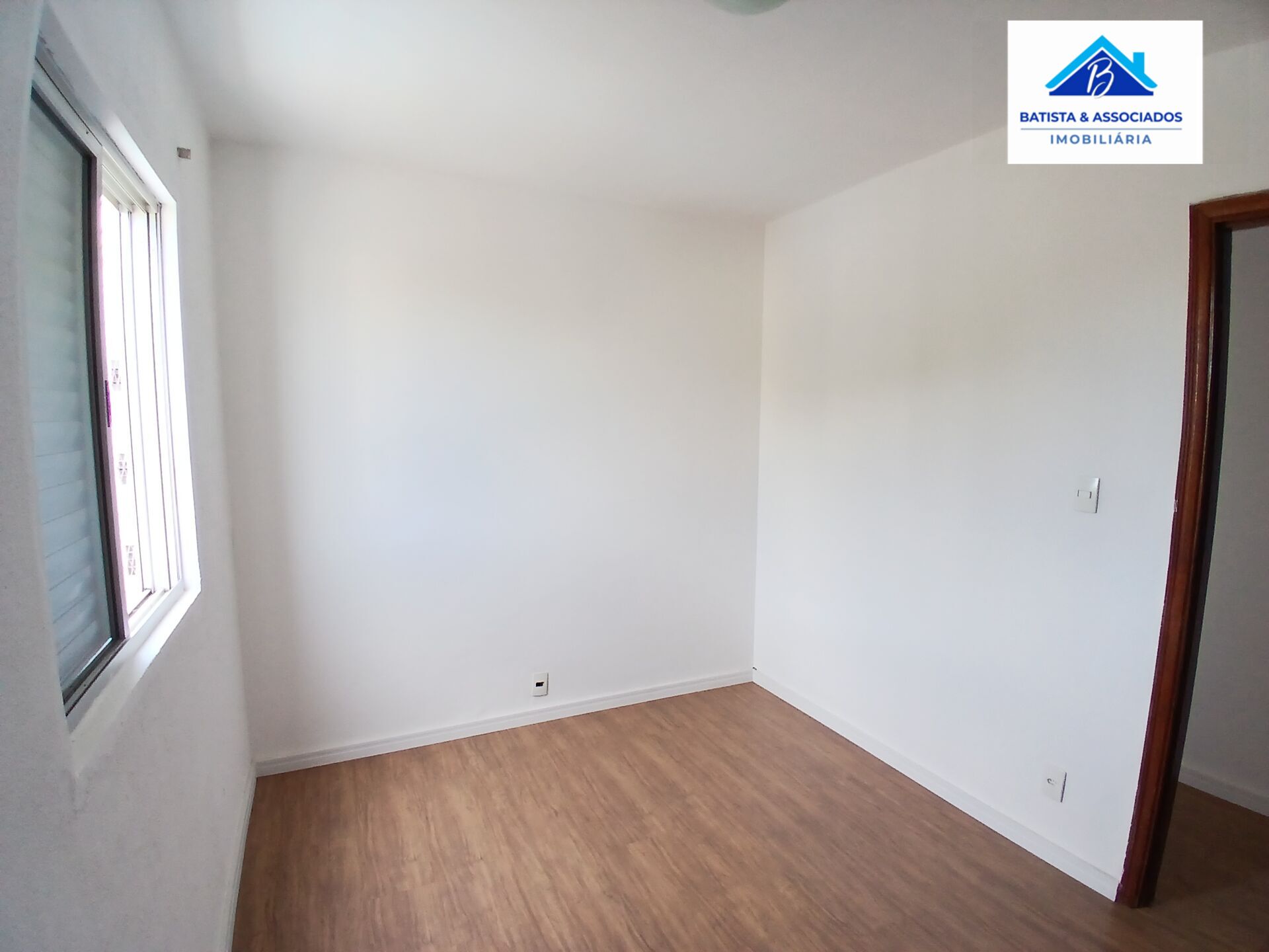 Apartamento à venda com 3 quartos, 75m² - Foto 10