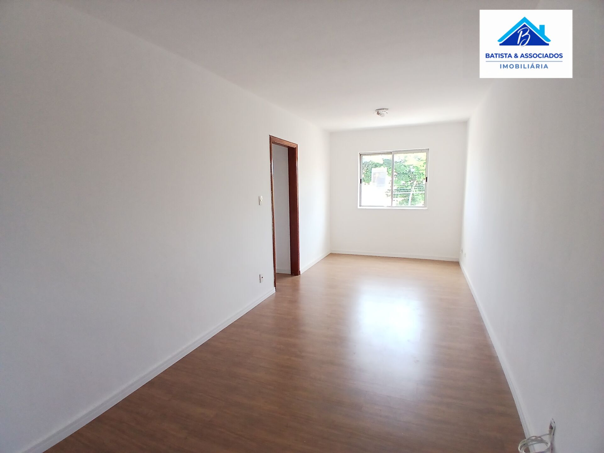 Apartamento à venda com 3 quartos, 75m² - Foto 6