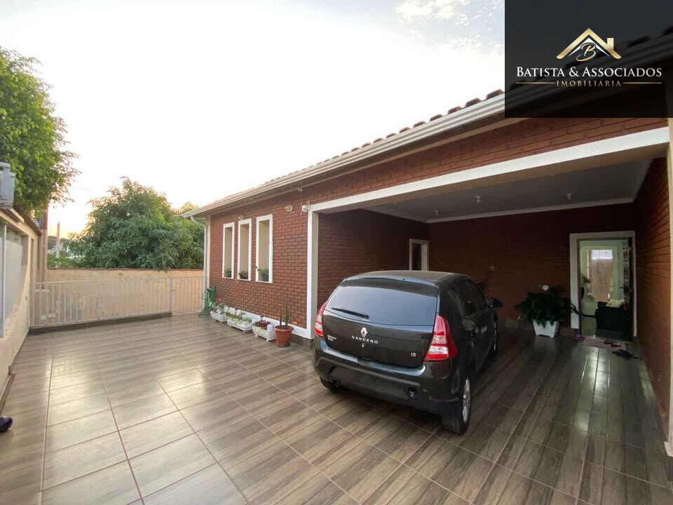Casa, 3 quartos, 370 m² - Foto 1