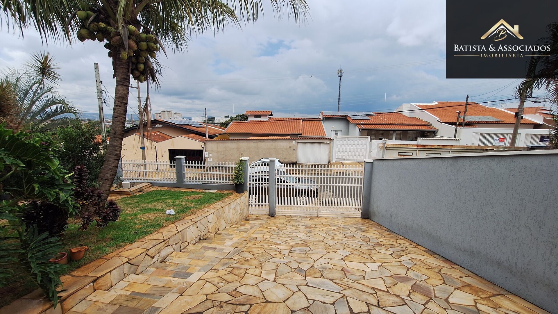 Casa, 3 quartos, 236 m² - Foto 2