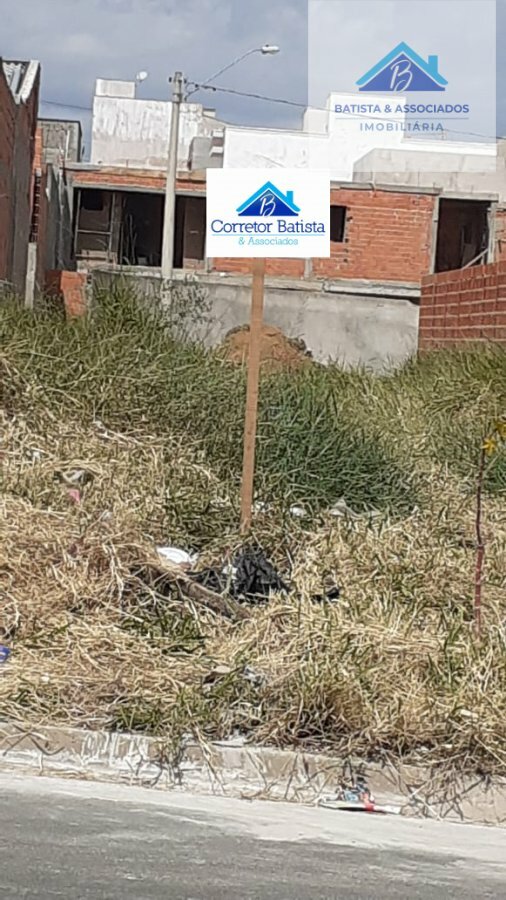 Terreno à venda, 200m² - Foto 1