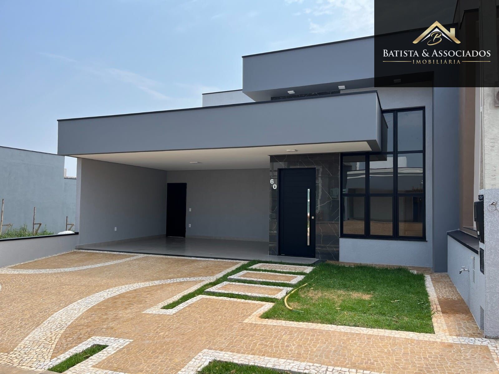 Casa, 3 quartos, 172 m² - Foto 2