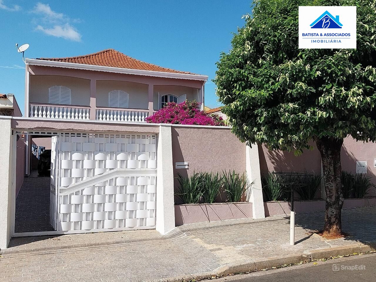 Sobrado, 3 quartos, 174 m² - Foto 1