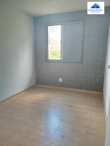 Apartamento à venda com 2 quartos, 47m² - Foto 4