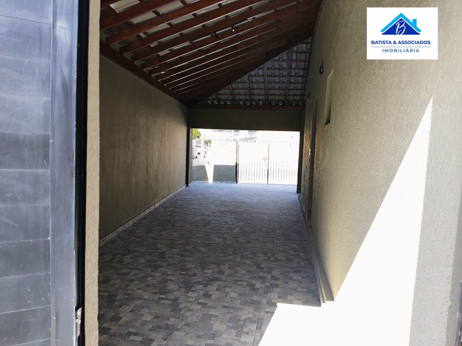 Casa para alugar com 3 quartos, 182m² - Foto 38