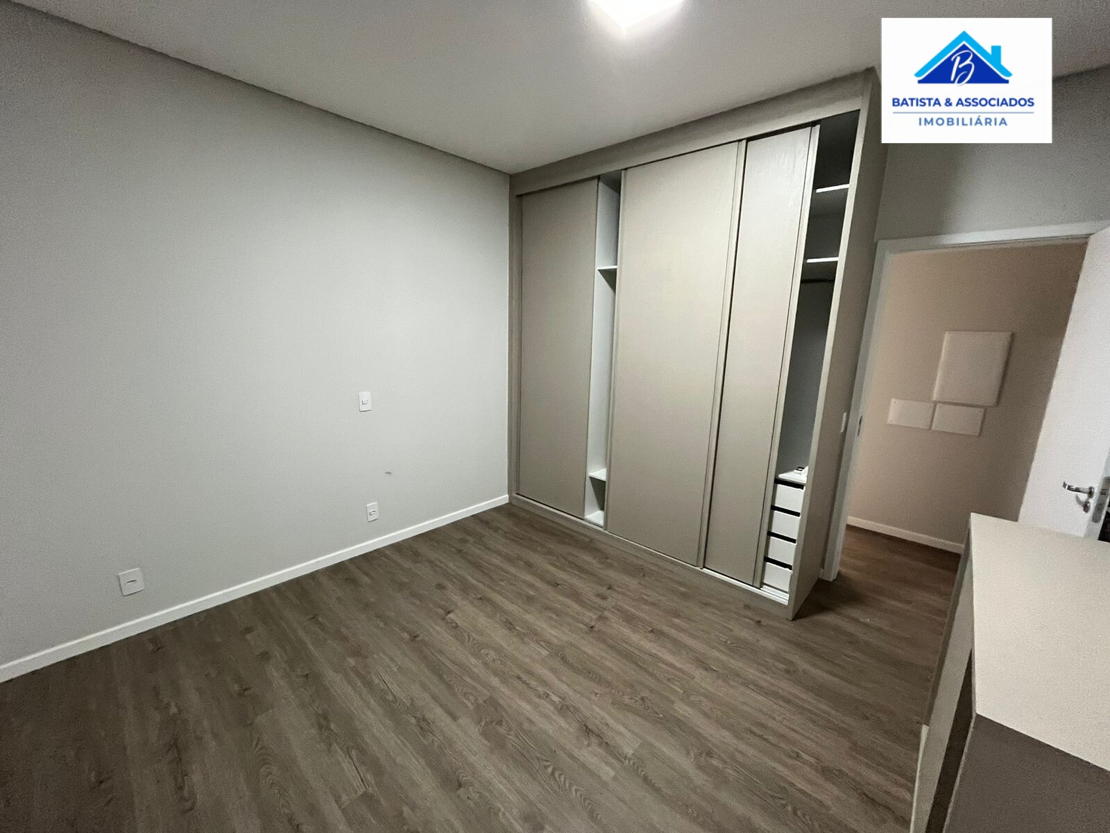 Casa à venda com 3 quartos, 206m² - Foto 15